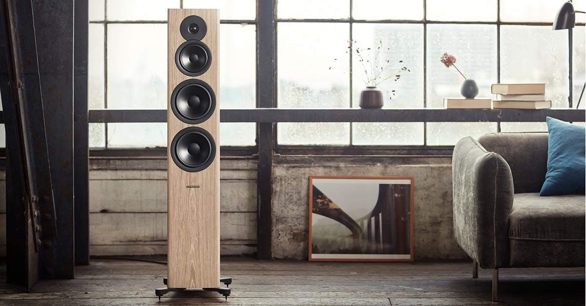 Dynaudio-Evoke-50-blonde-wood---Lifestyle_1200x628